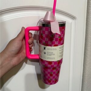 Pink Checkered Tumbler with Straw